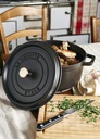 Cocotte Round 14 cm Black  - Staub