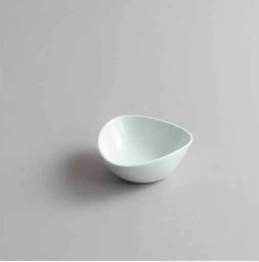 [RP 5628] Bowl 9,5cm Irregular - Royal Porcelain 